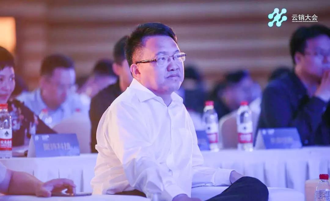 中郭云肖大会夺冠魔方解读小程序电商欣趋势