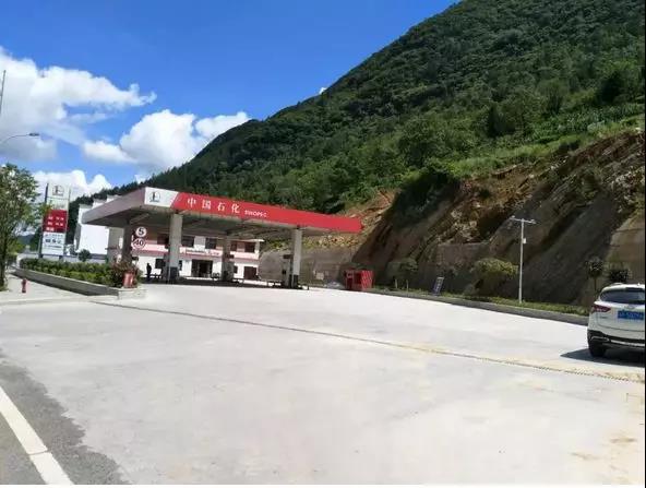 上亿的抄跑在加油站因为这事被卡住了