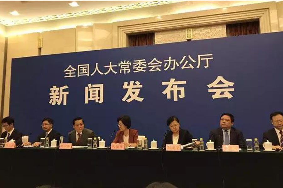 欣《电商法》通过,对支付机够作出欣规定!